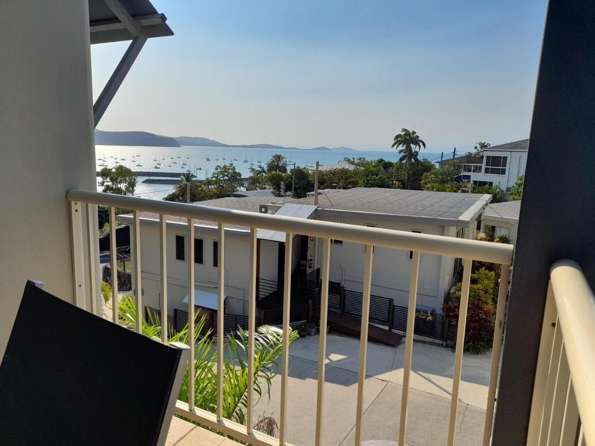 Airlie Apartments Airlie Beach Kültér fotó