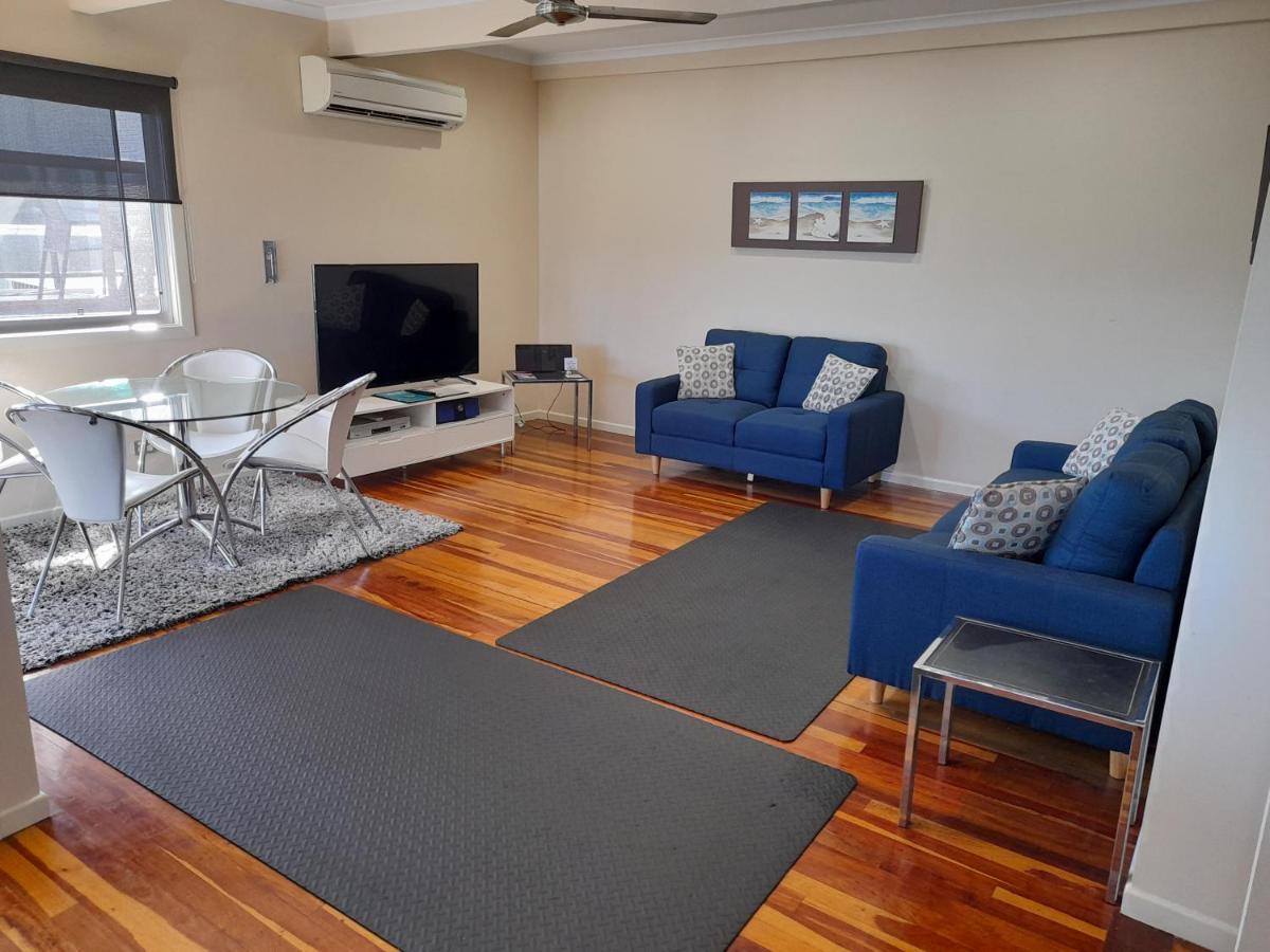 Airlie Apartments Airlie Beach Kültér fotó