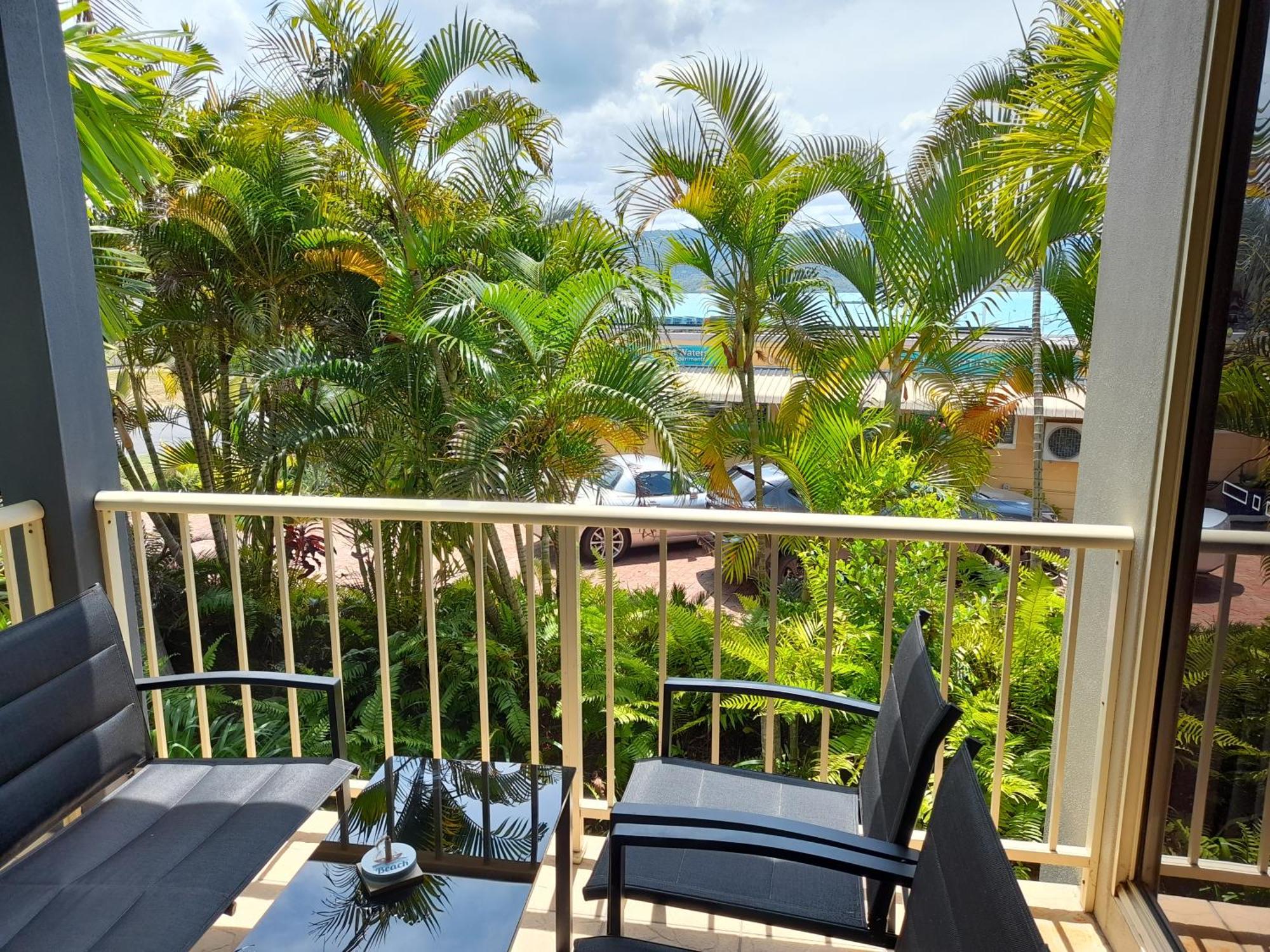 Airlie Apartments Airlie Beach Kültér fotó