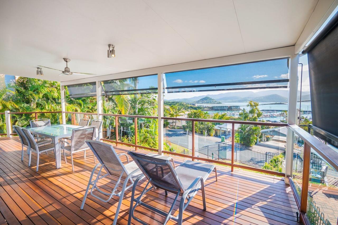 Airlie Apartments Airlie Beach Kültér fotó